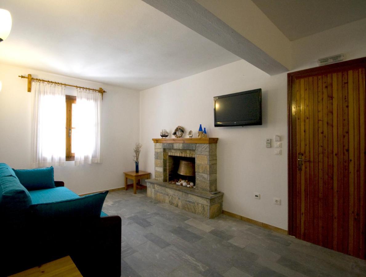 Villas Alexandra Skiathos Platanias  Dış mekan fotoğraf