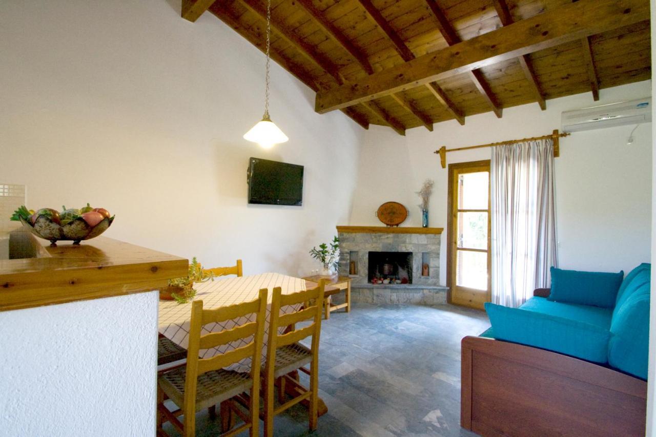 Villas Alexandra Skiathos Platanias  Dış mekan fotoğraf